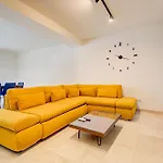 Ilwien - Private Rooftop Pool - Terrace Ferienhaus