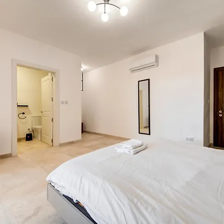 Ilwien - Private Rooftop Pool - Terrace *