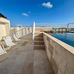Ilwien - Private Rooftop Pool - Terrace 펜션 *
