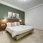 펜션 Ilwien - Private Rooftop Pool - Terrace 자프라