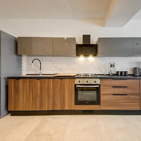 Ilwien - Private Rooftop Pool - Terrace *
