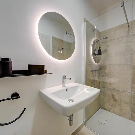 Casa vacanze Ilwien - Private Rooftop Pool - Terrace *