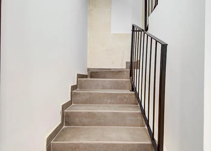 Ilwien With A Private Rooftop Lounge Area And Pool بيت للعطل